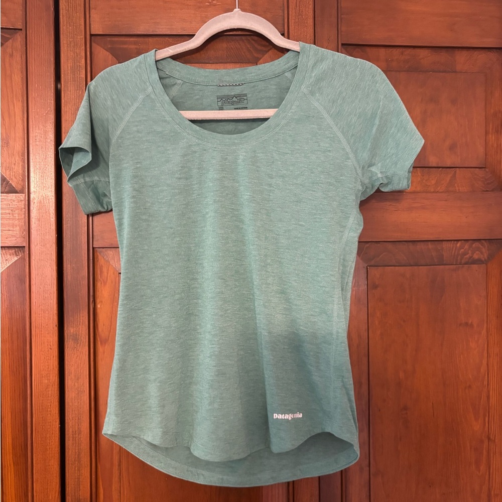 Patagonia Women's Teal Short Sleeve Tee